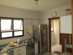 Apartamento para Venda em Santos - 4