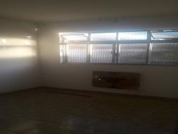 #1300 - Apartamento para Venda em Santos - SP