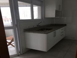 Apartamento para Locação em Santos - 4