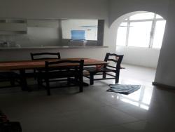 #1324 - Apartamento para Venda em Santos - SP