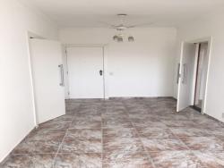 #1352 - Apartamento para Venda em Santos - SP