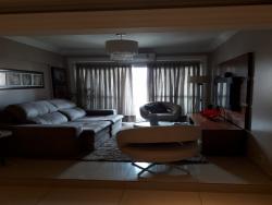 #1380 - Apartamento para Venda em Santos - SP