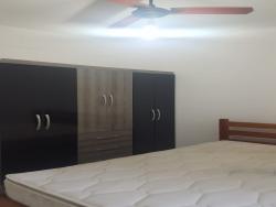 #1446 - Apartamento para Locação em Santos - SP