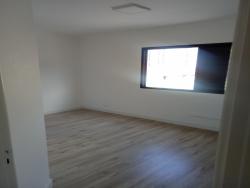 Apartamento para Venda em Santos - 5