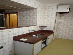 #1513 - Apartamento para Venda em Santos - SP