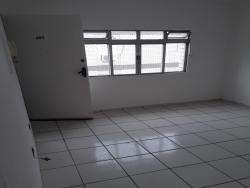 #1535 - Apartamento para Locação em Santos - SP