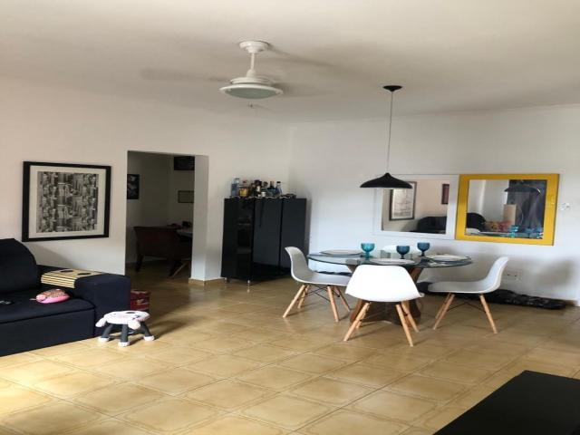 #1588 - Apartamento para Venda em Santos - SP