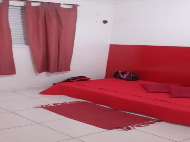 #1600 - Casa para Venda em Santos - SP