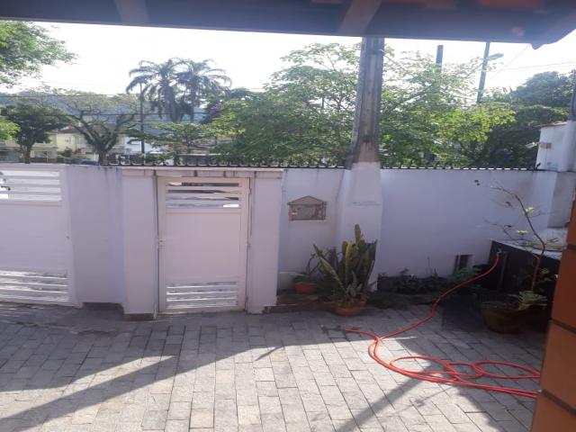 #1615 - Casa para Venda em Santos - SP