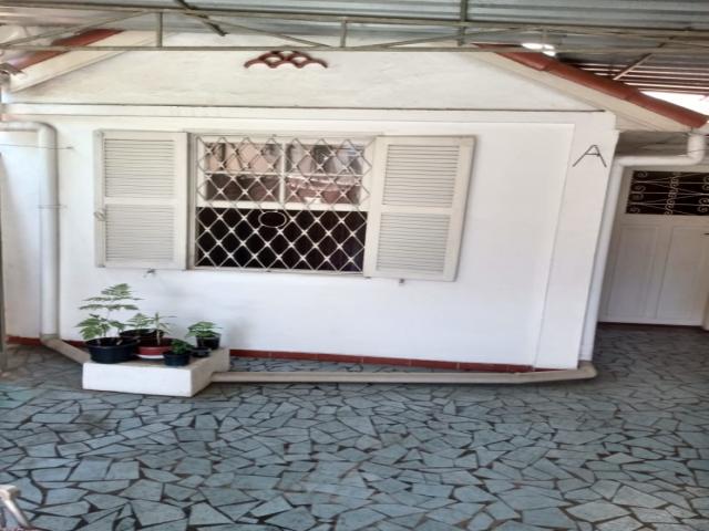 #1634 - Casa para Venda em Santos - SP - 2