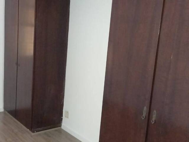 #1676 - Apartamento para Locação em Santos - SP