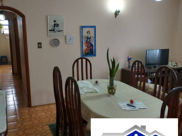 #1693 - Apartamento para Venda em Santos - SP