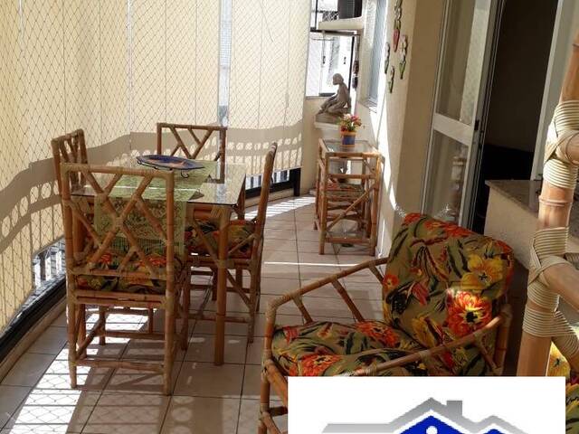 #1702 - Apartamento para Venda em Santos - SP