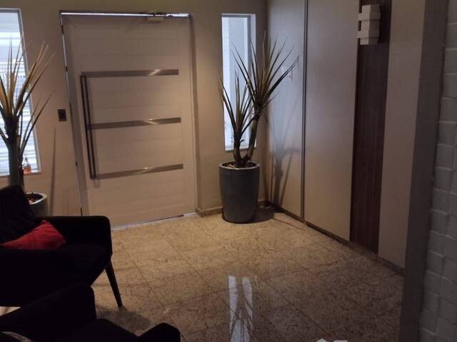 #1744 - Apartamento para Venda em Santos - SP