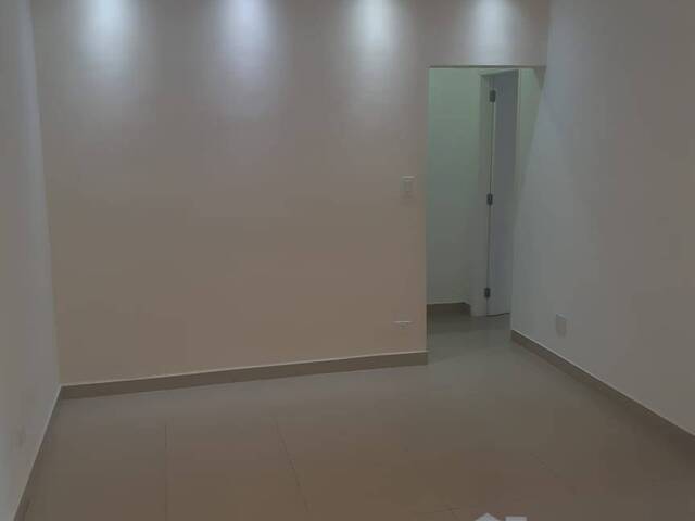 #1777 - Apartamento para Venda em Santos - SP