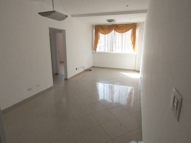 #1868 - Apartamento para Venda em Santos - SP - 1