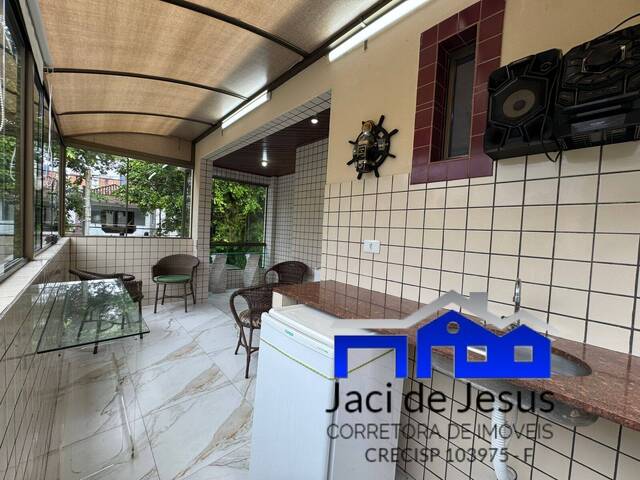 #1900 - Casa para Venda em Santos - SP - 2