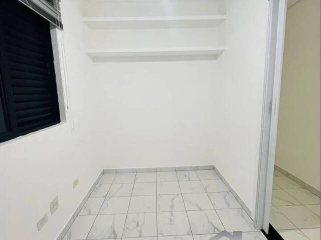Apartamento para Venda em Santos - 3