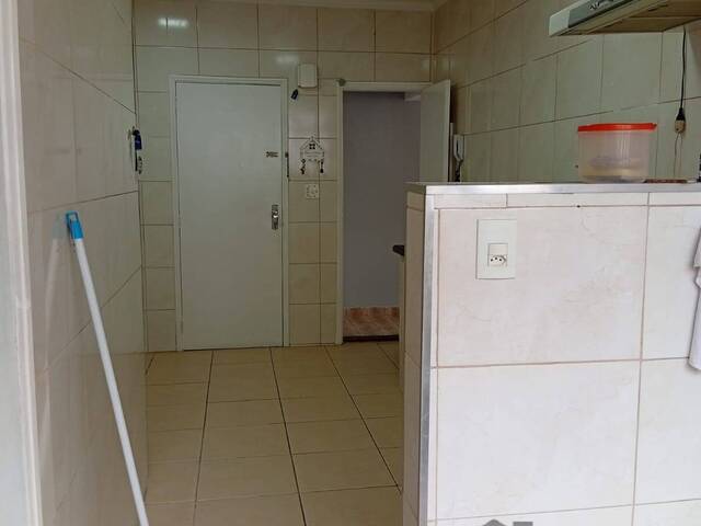 Apartamento para Venda em Santos - 5