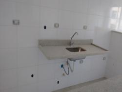 Apartamento para Venda em Santos - 2